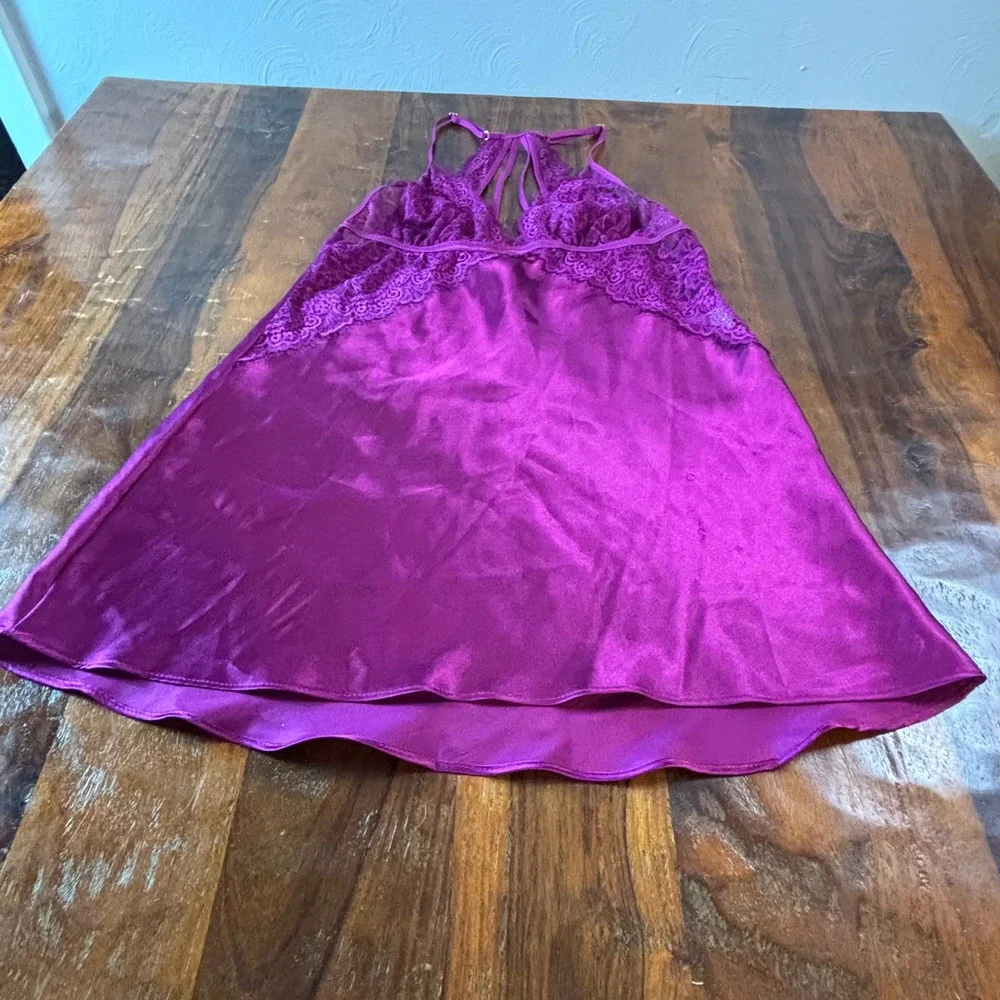In Bloom by‎ Jonquil Magenta Purple Satin Lace Trim Strappy Back Chemise S